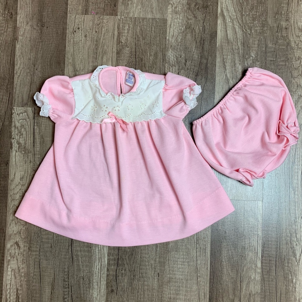 Carters Vintage Baby Girl 9 Months Dress